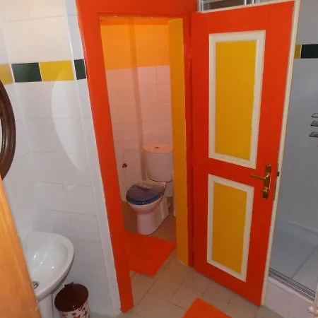 Apartment Latran 15 *